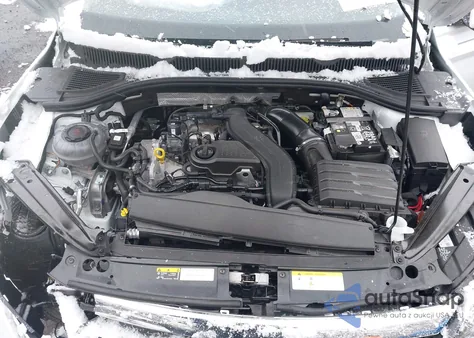 2024 Volkswagen Jetta 1.5T Sel z USA, uszkodzony, nr VIN 3VWGM7BU7RM007739